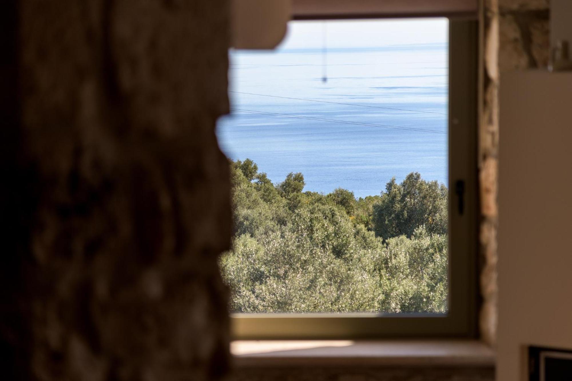 Gagouinos Cottage Korithion Bagian luar foto