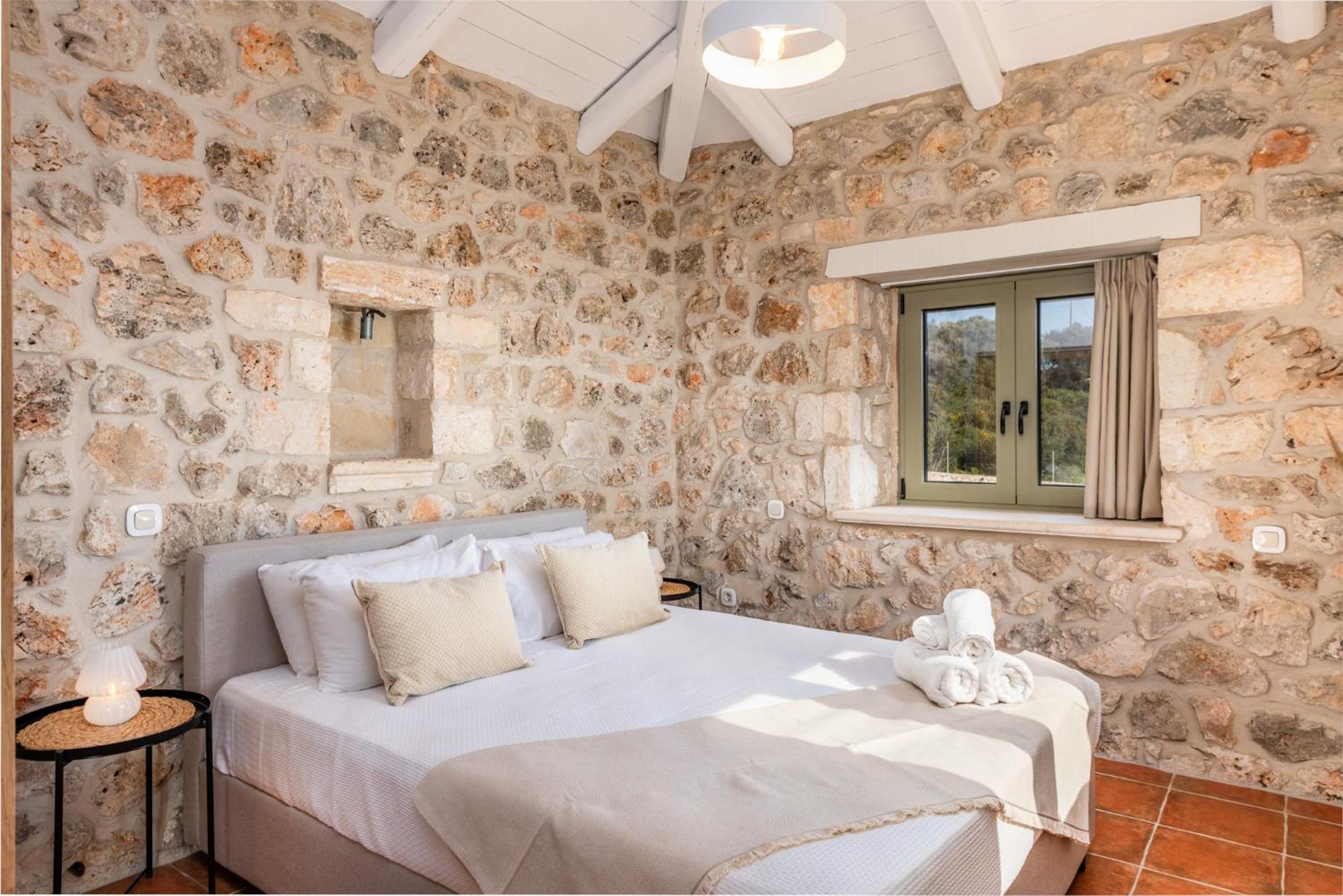 Gagouinos Cottage Korithion Bagian luar foto